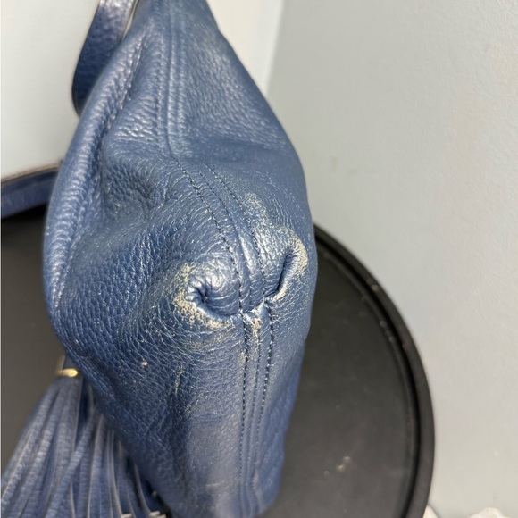 MICHAEL Michael Kors  Leather Crossbody Purse Camden Tassels crossbody EUC - Picture 8 of 9